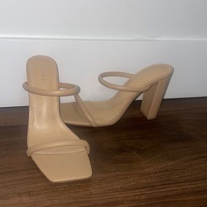 Forever 21 heels size 10